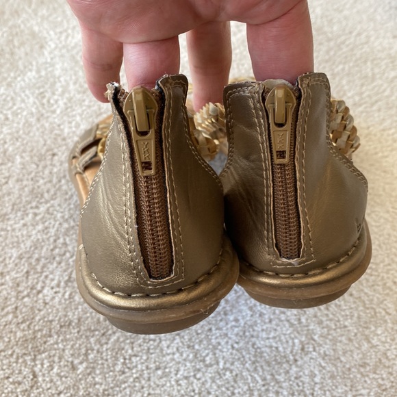 Born concept sandals - Picture 4 of 7